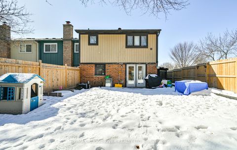 Photo 31 at 1201 Charlotte Circle, Liverpool, Pickering