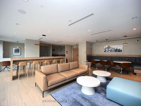 Photo 38 at 910 - 4130 Parkside Village Drive W, City Centre, Mississauga