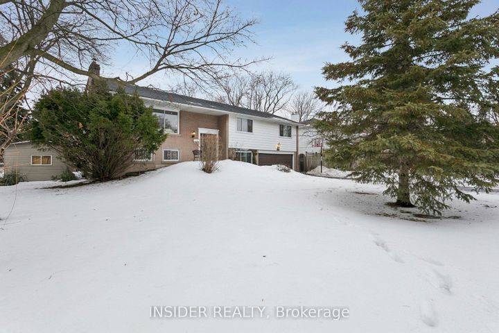 Photo 1 at 2078 Stanfield Road, Lakeview, Mississauga