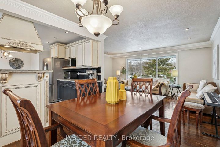 Photo 9 at 2078 Stanfield Road, Lakeview, Mississauga