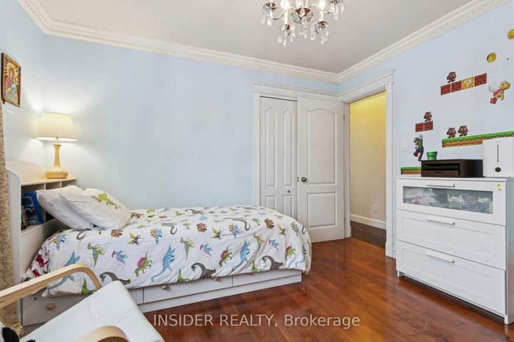 Photo 17 at 2078 Stanfield Road, Lakeview, Mississauga