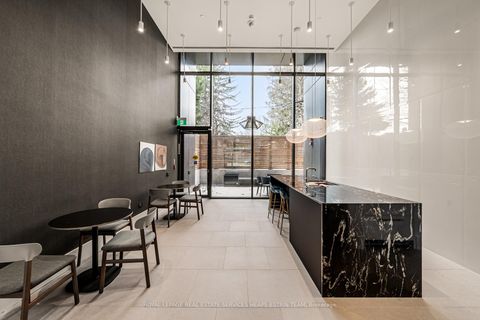 Photo 2 at 601 - 1414 Bayview Avenue, Mount Pleasant East, Toronto