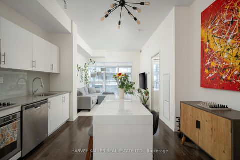 Photo 8 at 918 - 460 Adelaide Street E, Moss Park, Toronto