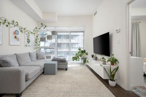 Photo 11 at 918 - 460 Adelaide Street E, Moss Park, Toronto