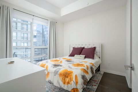 Photo 17 at 918 - 460 Adelaide Street E, Moss Park, Toronto
