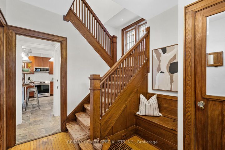 Photo 4 at 15 Eastbourne Crescent, Mimico, Toronto