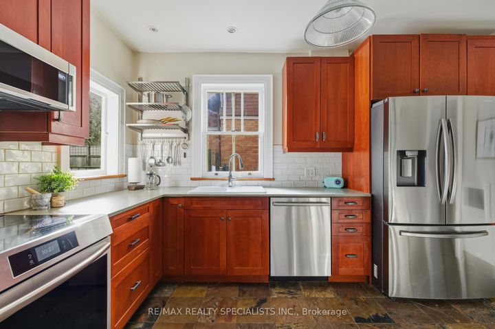 Photo 22 at 15 Eastbourne Crescent, Mimico, Toronto