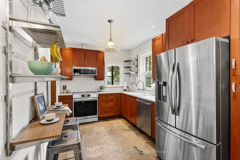 Photo 23 at 15 Eastbourne Crescent, Mimico, Toronto