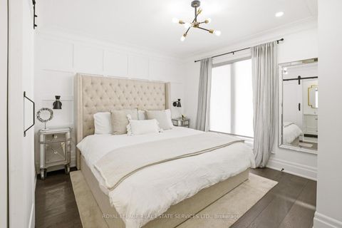 Photo 18 at 11 Benbow Road, The Westway, Toronto