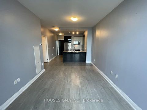 Photo 10 at 2906 - 9 Valhalla Inn Road, City Centre West, Toronto