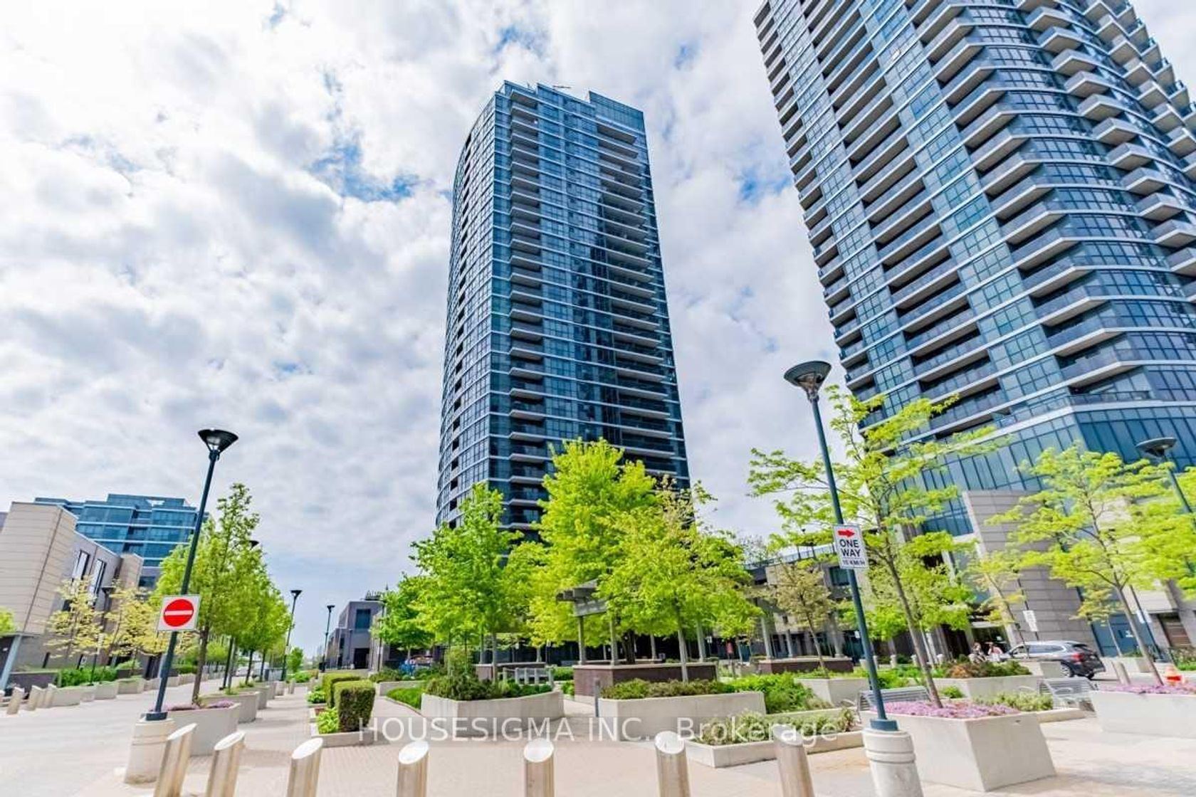 2906 - 9 Valhalla Inn Road, City Centre West, Toronto 