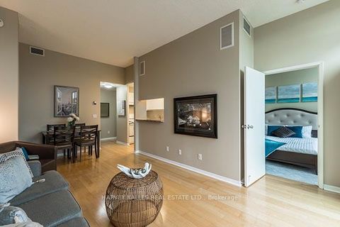 Photo 6 at 302 - 1901 Yonge Street, Mount Pleasant West, Toronto