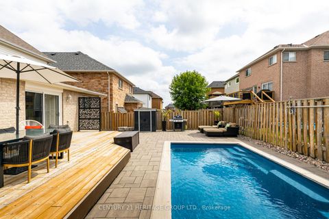 Photo 24 at 106 Laurendale Avenue, Keswick South, Georgina