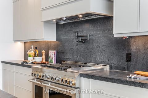 Photo 11 at 711 Hillview Crescent, West Shore, Pickering