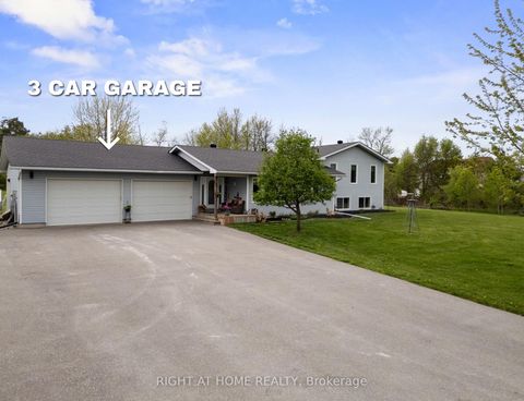 Photo 3 at 7544 County Road 91 Road, Stayner, Clearview