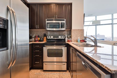 Photo 3 at Ph 201 - 8 Scollard Street, Annex, Toronto