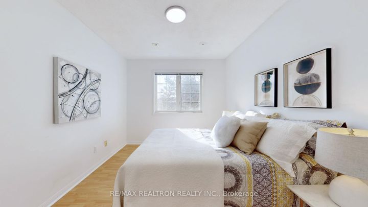 Photo 17 at 3 - 2 Alpen Way, Unionville, Markham