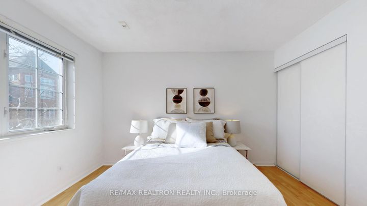 Photo 18 at 3 - 2 Alpen Way, Unionville, Markham