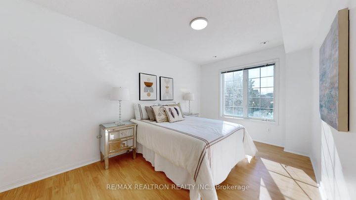 Photo 19 at 3 - 2 Alpen Way, Unionville, Markham