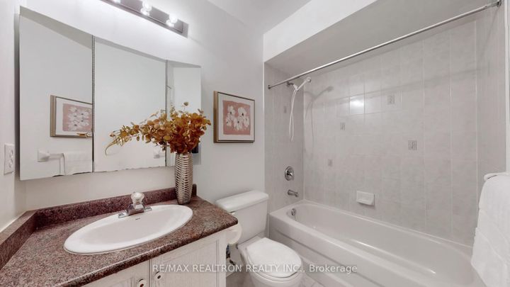 Photo 23 at 3 - 2 Alpen Way, Unionville, Markham