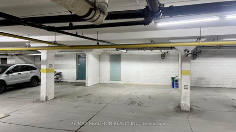 Photo 35 at 3 - 2 Alpen Way, Unionville, Markham