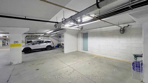 Photo 36 at 3 - 2 Alpen Way, Unionville, Markham