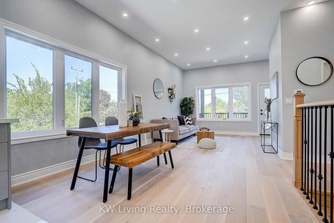 Photo 3 at 15 Farley Circle, Historic Lakeshore Communities, Georgina