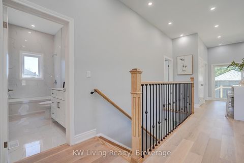 Photo 18 at 15 Farley Circle, Historic Lakeshore Communities, Georgina