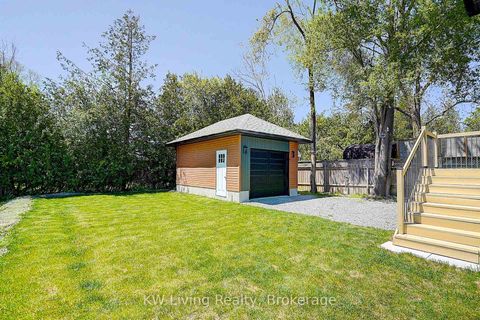 Photo 37 at 15 Farley Circle, Historic Lakeshore Communities, Georgina