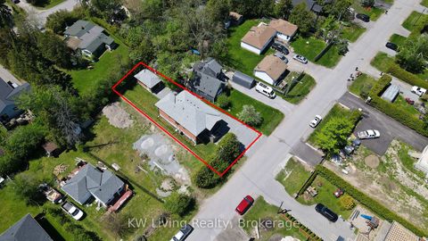 Photo 39 at 15 Farley Circle, Historic Lakeshore Communities, Georgina