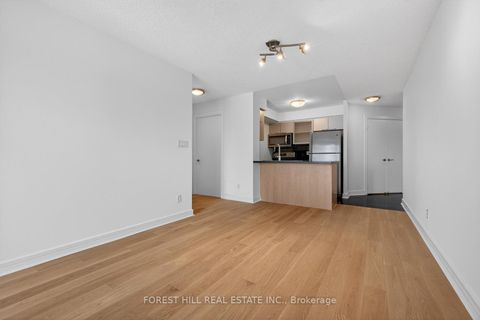 Photo 7 at 304 - 16 Harrison Garden Boulevard, Willowdale East, Toronto