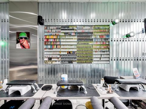 Photo 5 at 475D Rogers Road, Eglinton West, Toronto