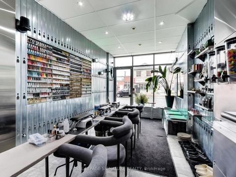 Photo 6 at 475D Rogers Road, Eglinton West, Toronto