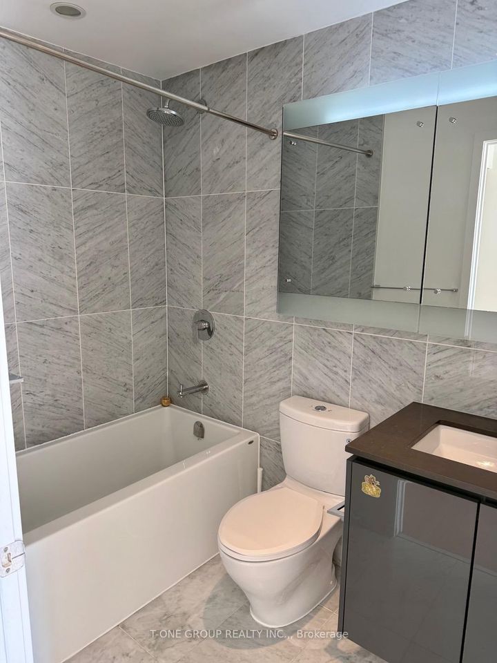 Photo 11 at 1103 - 117 Mcmahon Drive, Bayview Village, Toronto