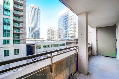 Photo 19 at 511 - 256 Doris Avenue, Willowdale East, Toronto