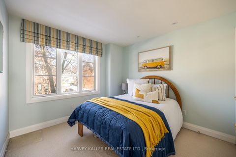 Photo 18 at 51 Shaftesbury Avenue, Moore Park, Toronto