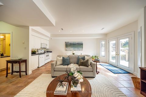 Photo 37 at 51 Shaftesbury Avenue, Moore Park, Toronto