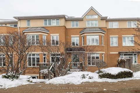 Photo 42 at 51 Shaftesbury Avenue, Moore Park, Toronto