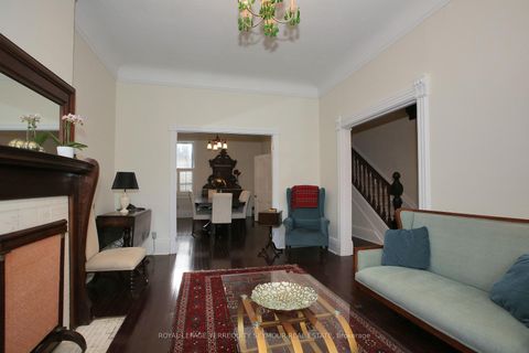 Photo 5 at 262 Concord Avenue, Little Italy, Toronto