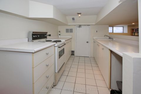 Photo 25 at 262 Concord Avenue, Little Italy, Toronto