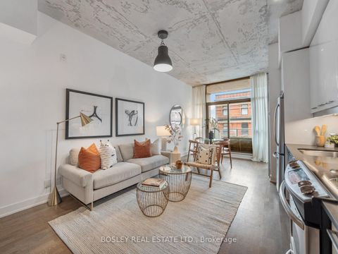 Photo 2 at 404 - 2 Gladstone Avenue, Little Portugal, Toronto