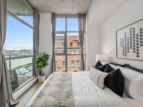 Photo 12 at 404 - 2 Gladstone Avenue, Little Portugal, Toronto