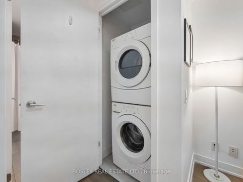 Photo 21 at 404 - 2 Gladstone Avenue, Little Portugal, Toronto