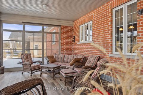 Photo 16 at 18 Wolford Court, Historic Lakeshore Communities, Georgina