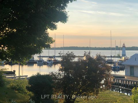 Photo 4 at 37 Malone Road, Sutton & Jackson's Point, Georgina