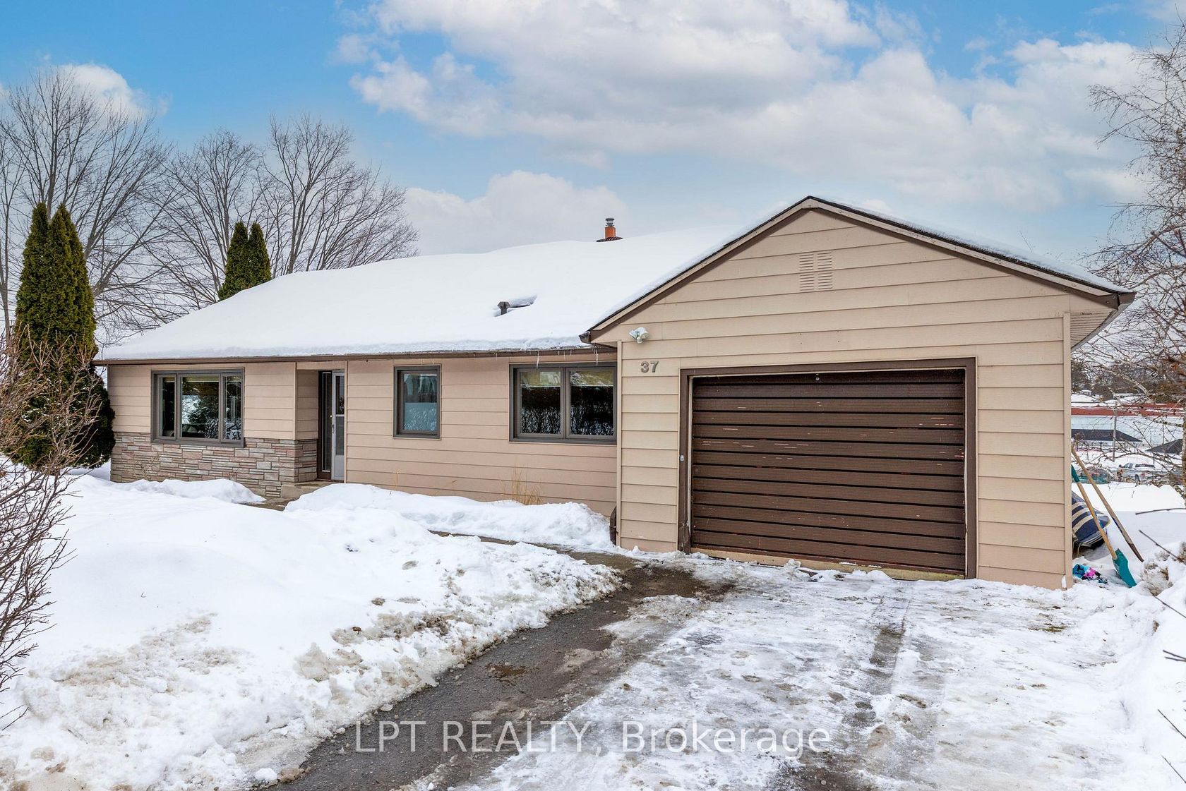 37 Malone Road, Sutton & Jackson