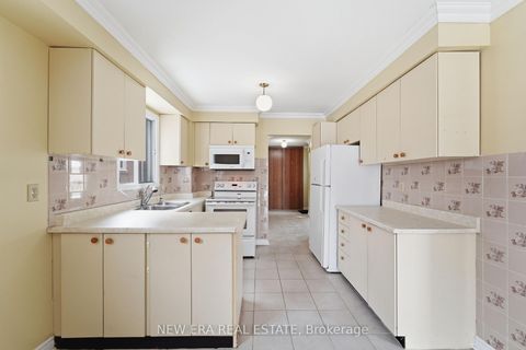 Photo 14 at 177 Bethany Leigh Drive, Agincourt North, Toronto