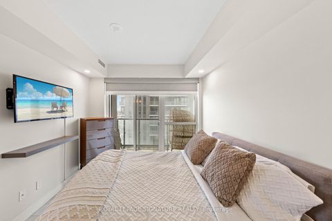 Photo 26 at 2007 - 6 Sonic Way, Flemingdon Park, Toronto