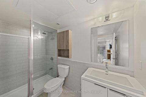 Photo 30 at 2007 - 6 Sonic Way, Flemingdon Park, Toronto