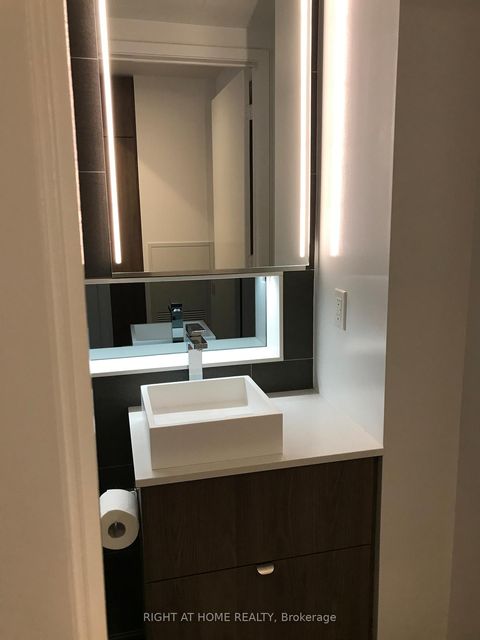 Photo 6 at 1907 - 215 Queen Street W, Waterfront Communities C1, Toronto